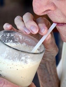 Shake diet offered on NHS